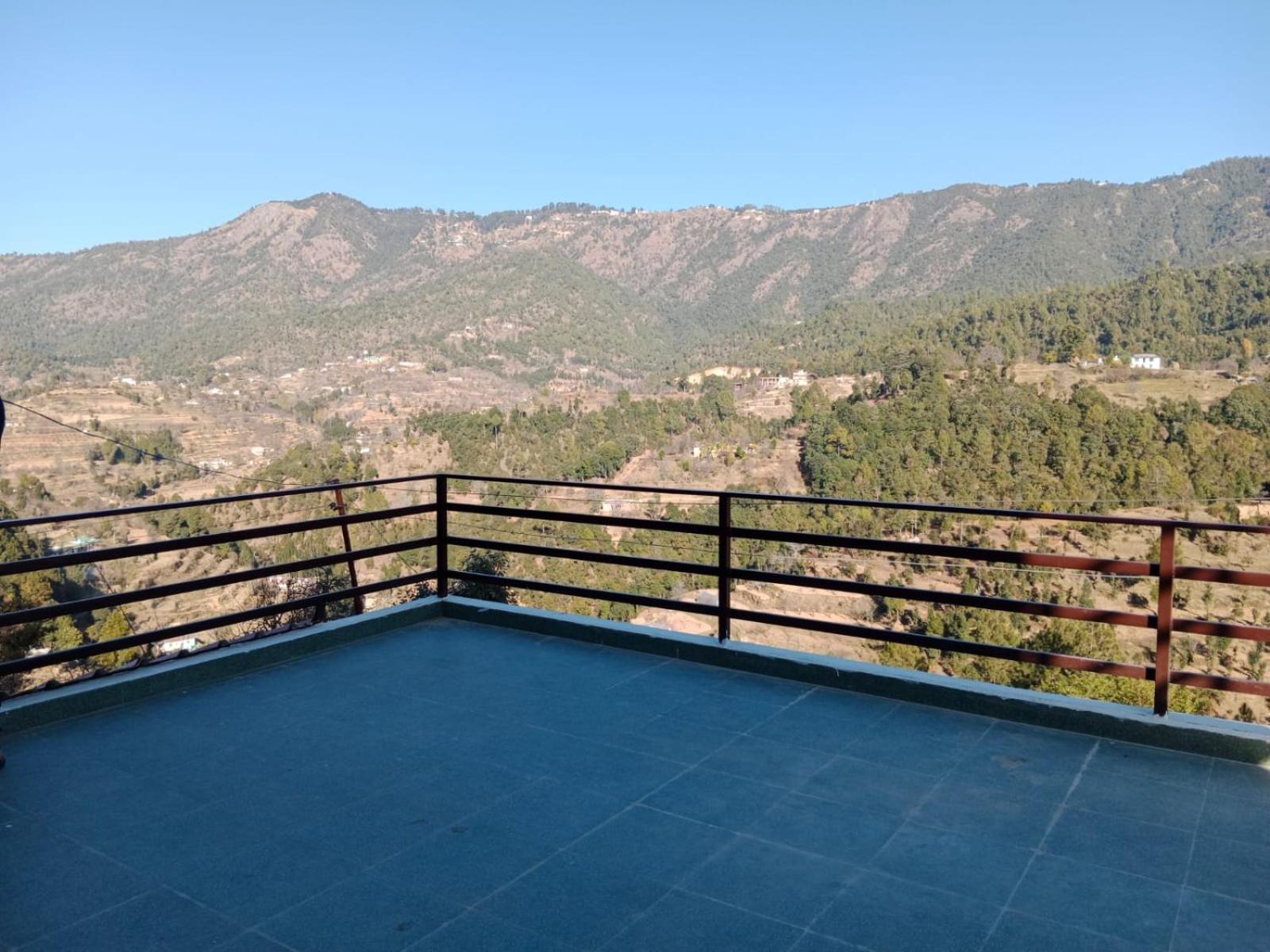 Cottage Cheese Nainital Buitenkant foto